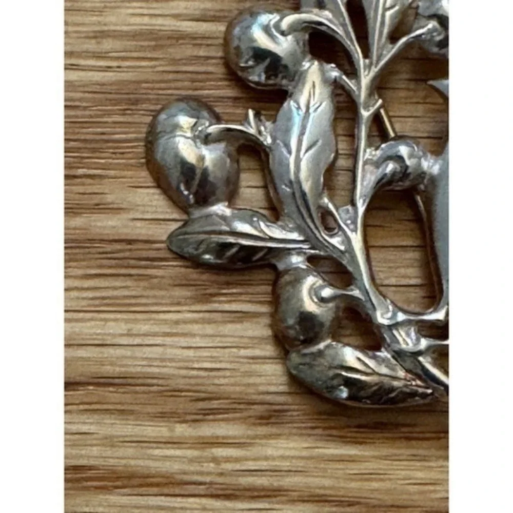 Rare theme Bird & Berries Brooch Mid- Signed‎ Danecraft Sterling Silver vintage